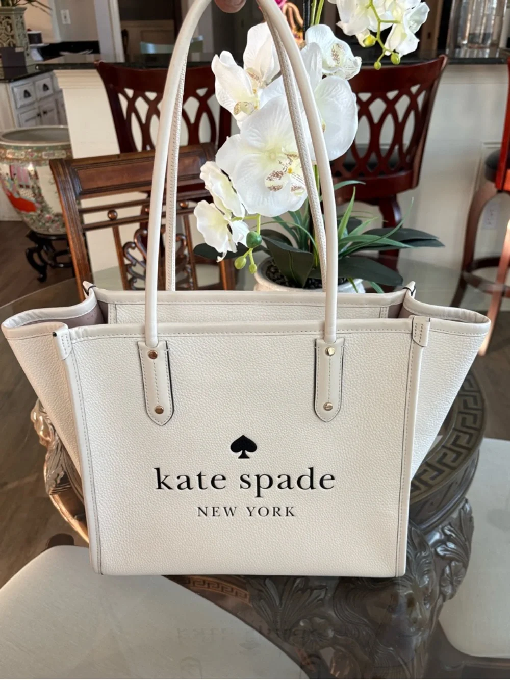 ♠️♠️KATE SPADE NEW YORK IVORY ELLA EMBOSSED LOGO PEBBLED LEATHER BAG!
